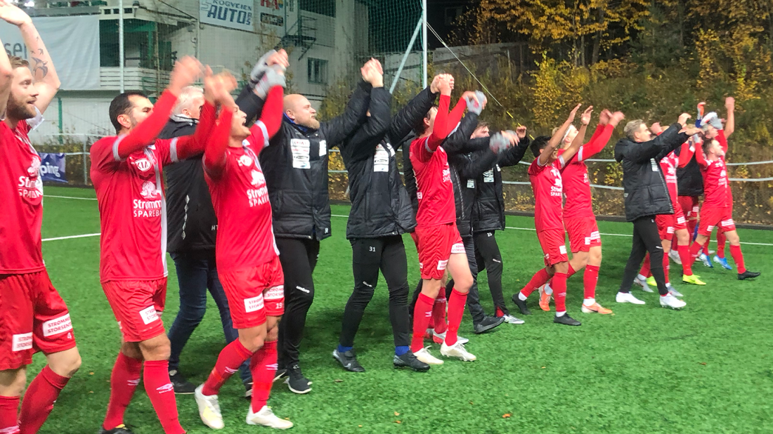 Glade spillere etter seieren mot HamKam