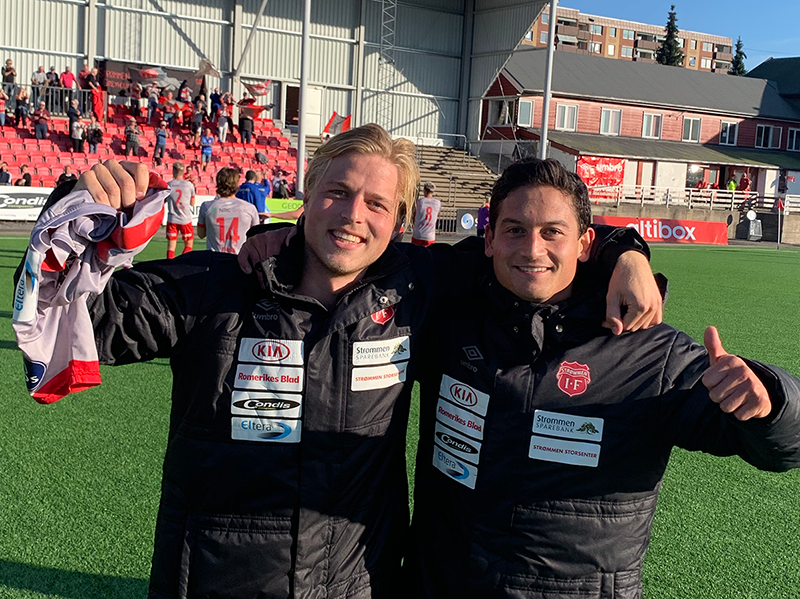 Bransdal og Sellin jubler etter å skåret hvert sitt mål mot Sogndal