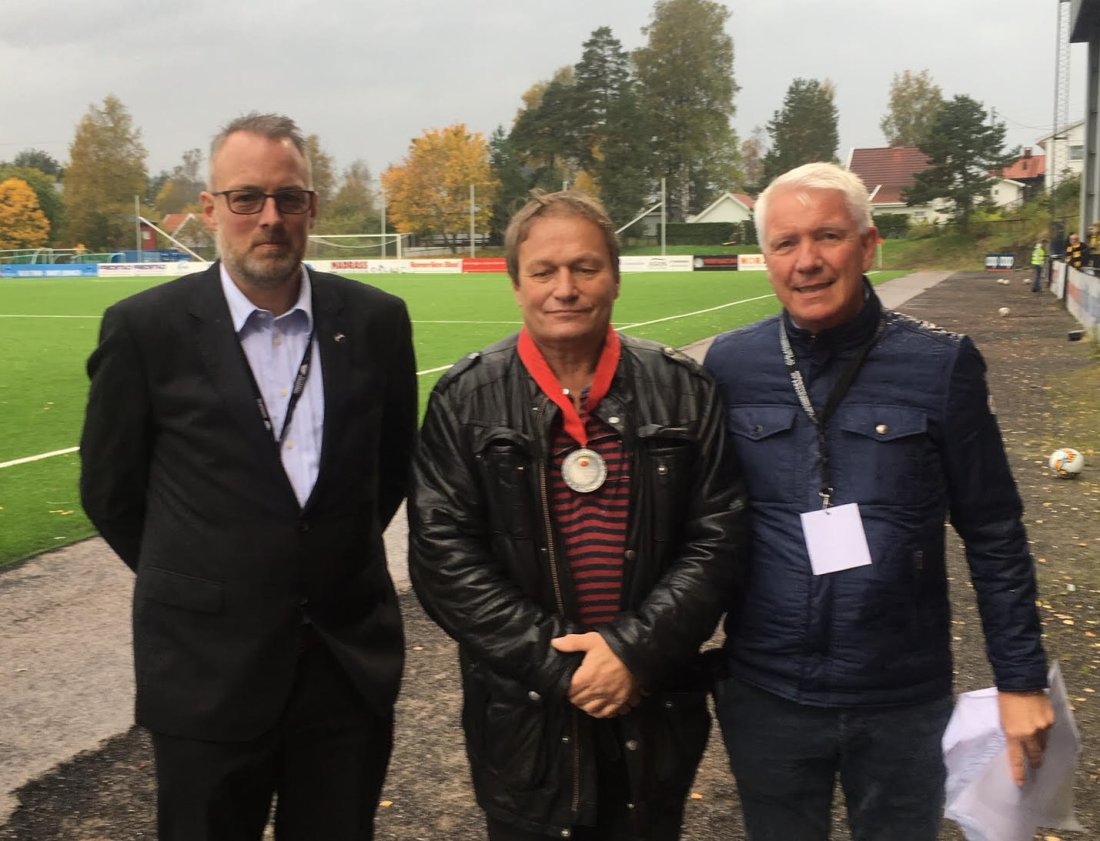 Jørn Nilsen æresmedlem 1