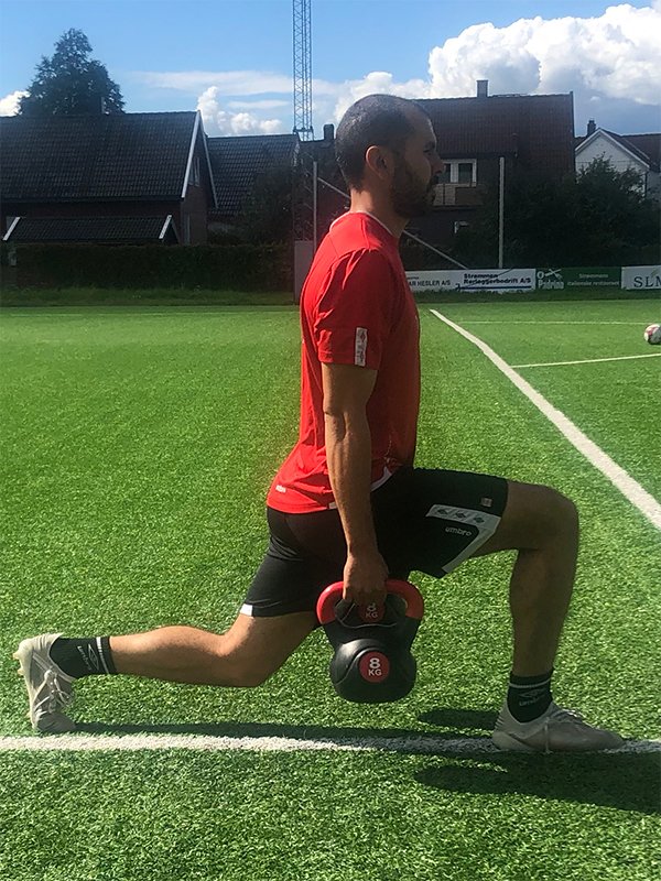 Achrifi viser hvordan et utfall skal gjennomføres